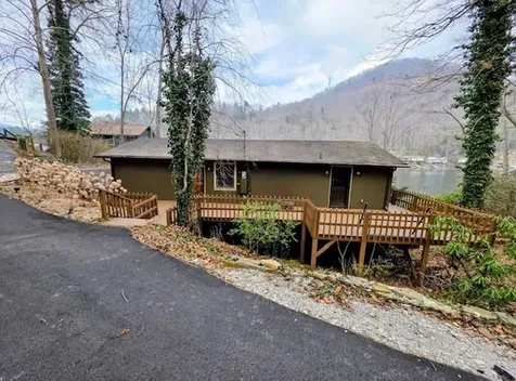 23 Moseley Way Robbinsville NC 28771