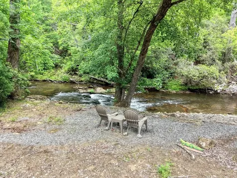 515 Barlow Fields Drive Hayesville NC 28904