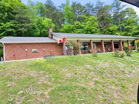 45 Sulpher Lane Andrews NC 28901