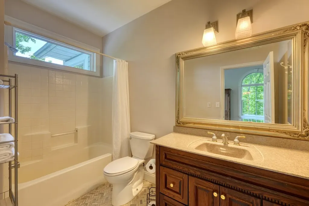 860 Ramey Mountain Road Hiawassee GA 30546