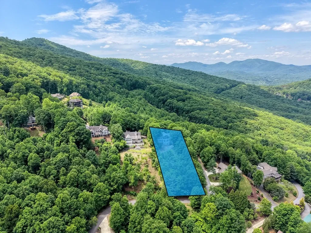 860 Ramey Mountain Road Hiawassee GA 30546