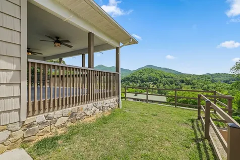 533 Lemons Branch Road Bryson City NC 28713