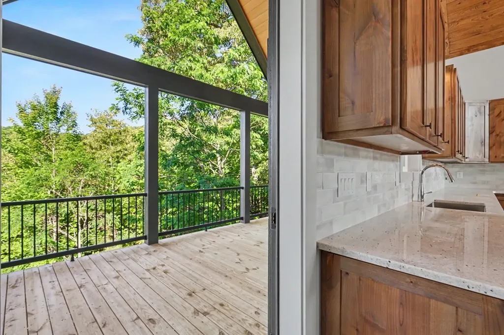 383 Rustic Barn Trail Morganton GA 30560
