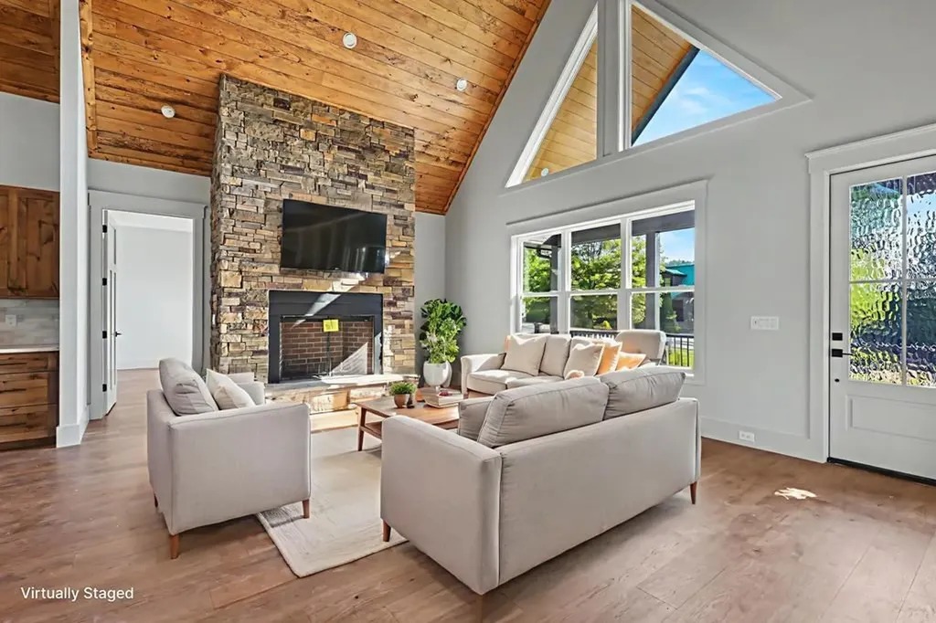 383 Rustic Barn Trail Morganton GA 30560