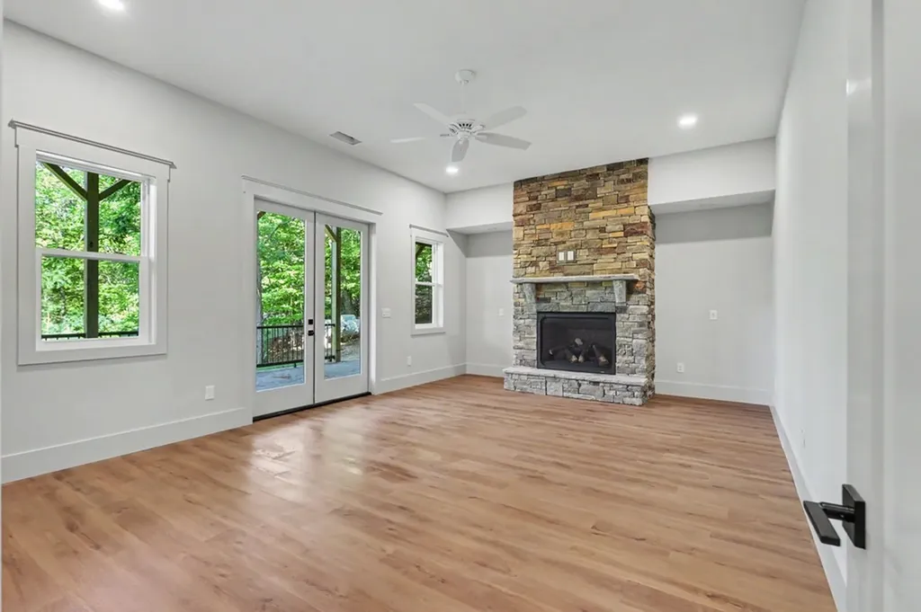 383 Rustic Barn Trail Morganton GA 30560