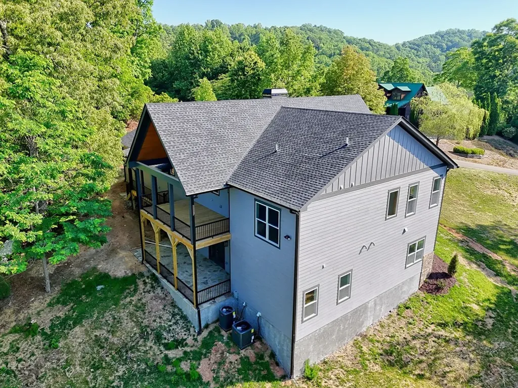 383 Rustic Barn Trail Morganton GA 30560
