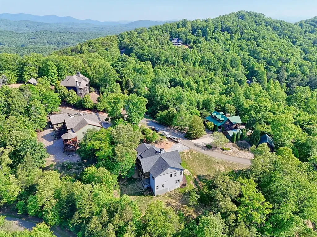 383 Rustic Barn Trail Morganton GA 30560