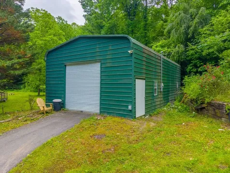 224 Cochrans Creek Robbinsville NC 28771
