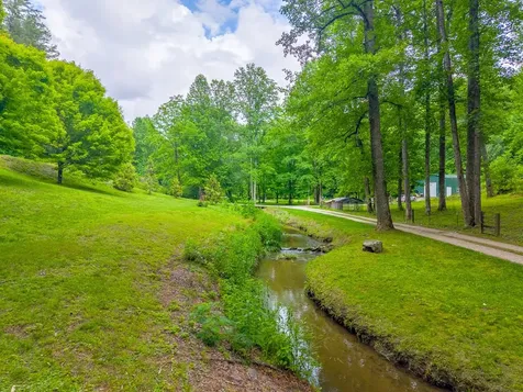 224 Cochrans Creek Road Robbinsville NC 28771
