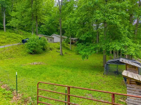 224 Cochrans Creek Robbinsville NC 28771