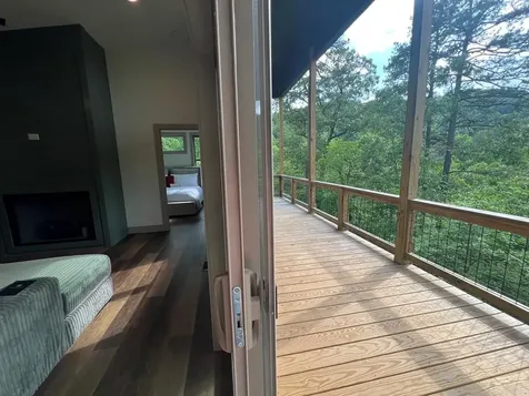 390 Fiddlers Way Brasstown NC 28902