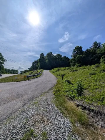 Tr 2 Flacon Hayesville NC 28904