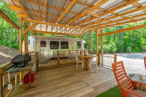 310 Wolf Creek Heights Road Almond NC 28702