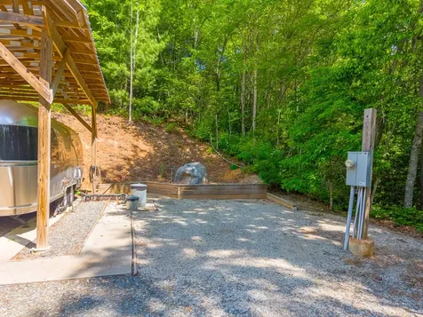 310 Wolf Creek Heights Road Almond NC 28702