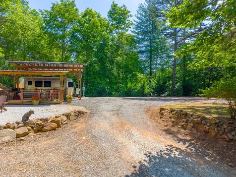 310 Wolf Creek Heights Road Almond NC 28702