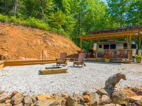 310 Wolf Creek Heights Road Almond NC 28702