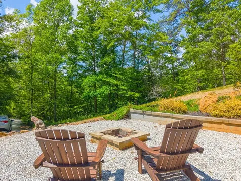 310 Wolf Creek Heights Road Almond NC 28702
