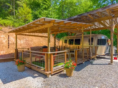 310 Wolf Creek Heights Road Almond NC 28702