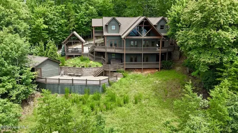 486 Henderson Lane Mineral Bluff GA 30559