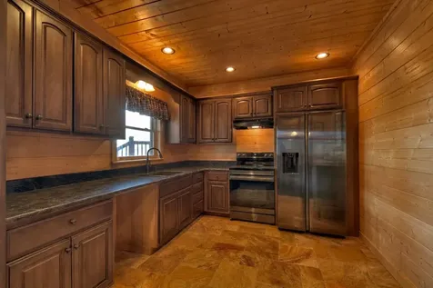 486 Henderson Lane Mineral Bluff GA 30559