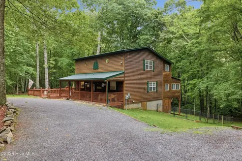 680 Hawthorne Lane Murphy NC 28906