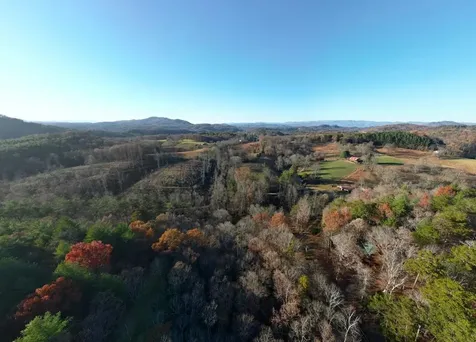 408 Smith Road Brasstown NC 28902