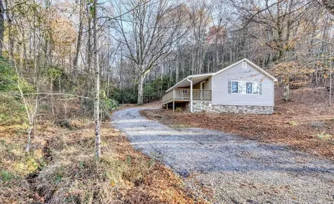 408 Smith Road Brasstown NC 28902
