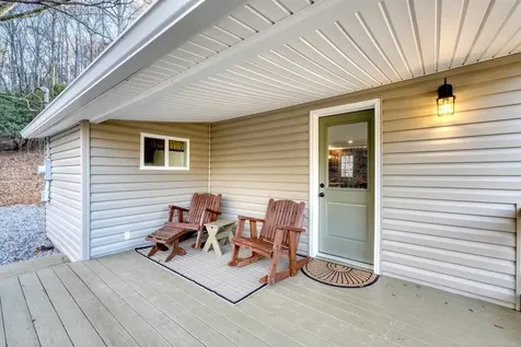 408 Smith Road Brasstown NC 28902