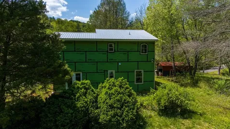1132 Dockery Creek Road Murphy NC 28906