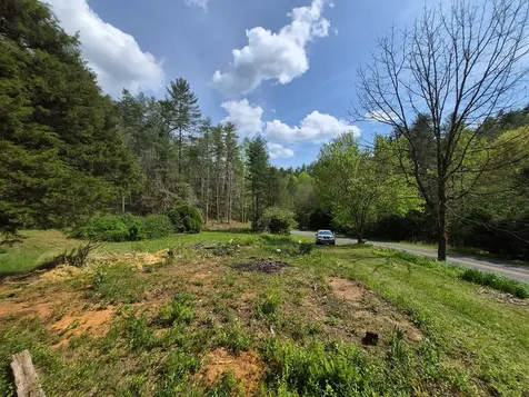 1132 Dockery Creek Road Murphy NC 28906