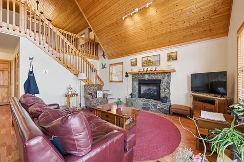 729 Canterbury Road Murphy NC 28906
