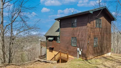 729 Canterbury Road Murphy NC 28906