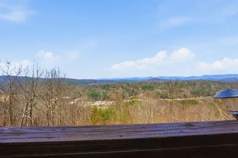 729 Canterbury Road Murphy NC 28906