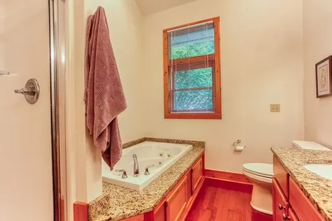 113 Snowbird Trail Robbinsville NC 28771