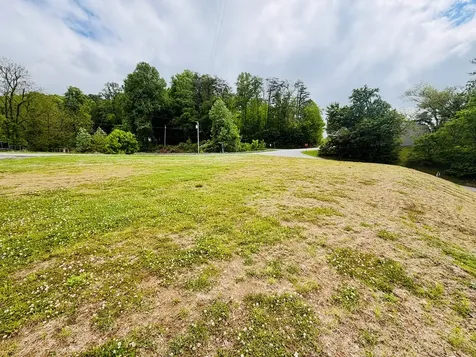319 Circle Street Robbinsville NC 28771