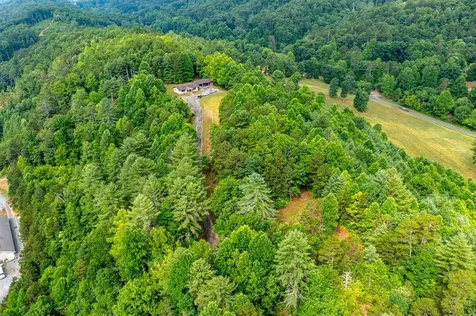 2201 Andrews Road Murphy NC 28906