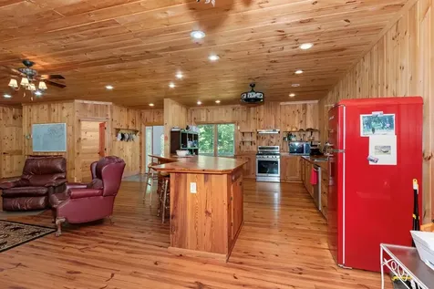 530 Hanging Dog Road Murphy NC 28906