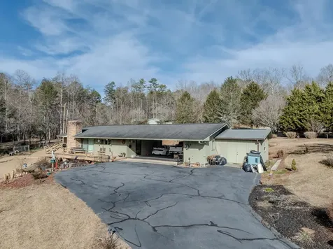 3717 Nc Highway 141 Marble NC 28905