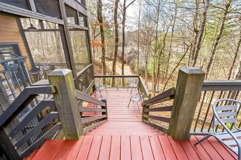 56 Cross Creek Robbinsville NC 28771