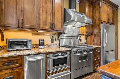 56 Cross Creek Robbinsville NC 28771