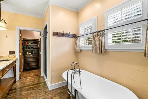 56 Cross Creek Robbinsville NC 28771