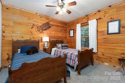 242 Eagles Roost Road Bryson City NC 28713