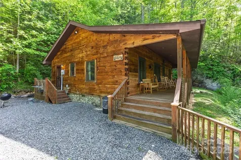 242 Eagles Roost Road Bryson City NC 28713