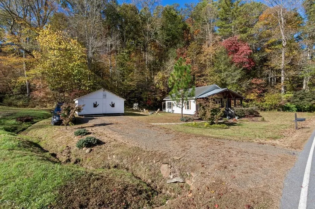 3391 Candy Mountain Road Murphy NC 28906