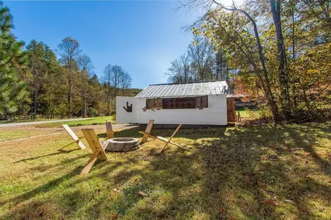 3391 Candy Mountain Road Murphy NC 28906