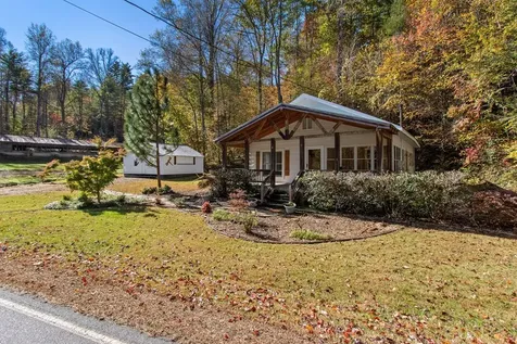 3391 Candy Mountain Road Murphy NC 28906