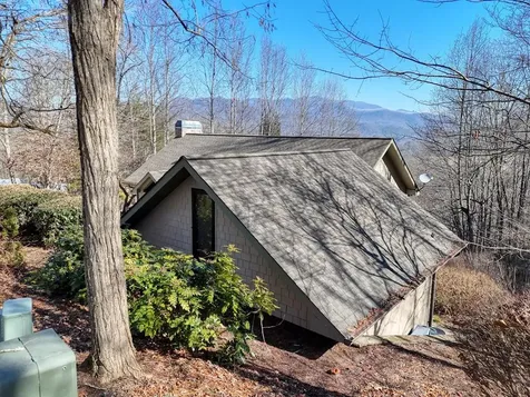 197 Eagles View Road Hayesville NC 28904