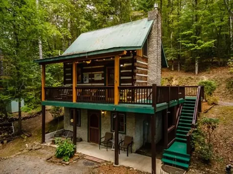 151 Pinewood Drive Murphy NC 28906