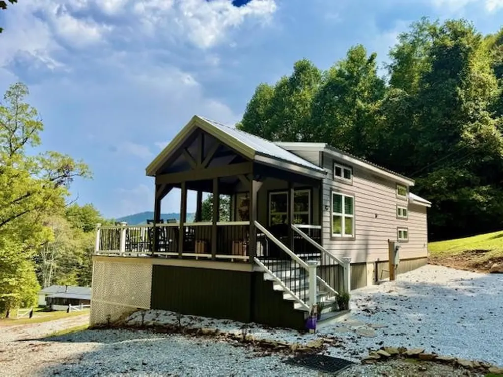 1351 Cody Branch Robbinsville NC 28771