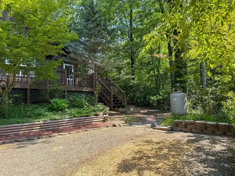 52 Bear Track Road Andrews NC 28901